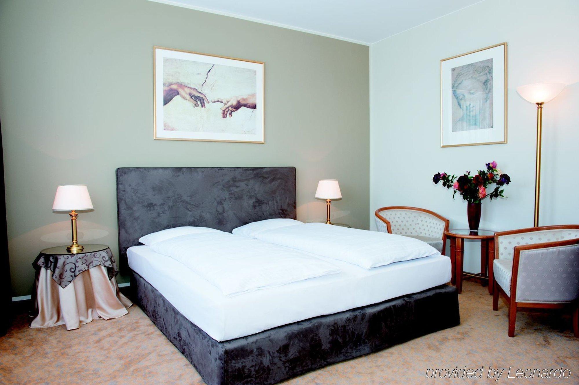 Victor'S Residenz-Hotel Saarlouis Eksteriør billede